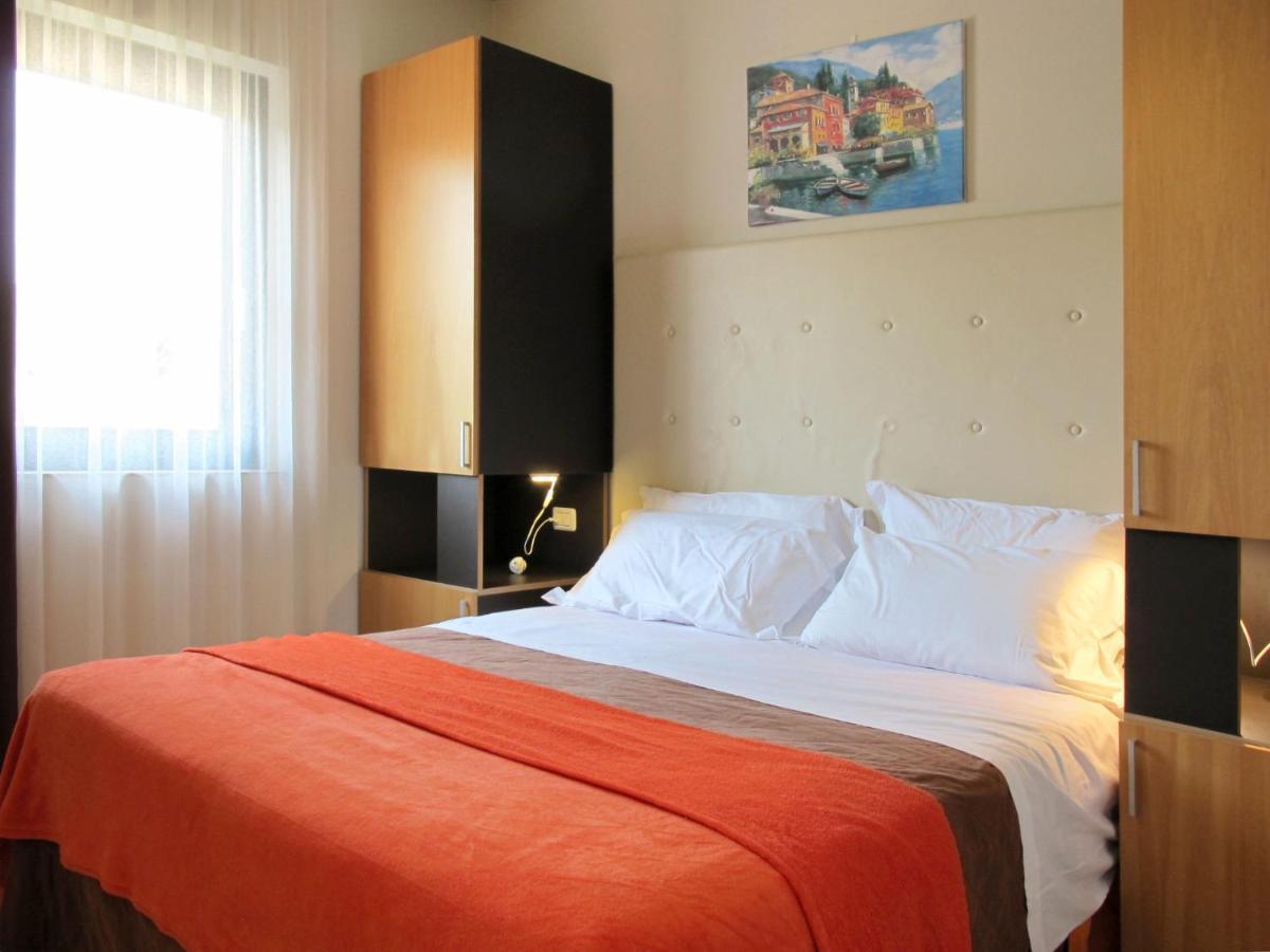 Apartment Belvedere Village-1 By Interhome Cavalcaselle Bagian luar foto