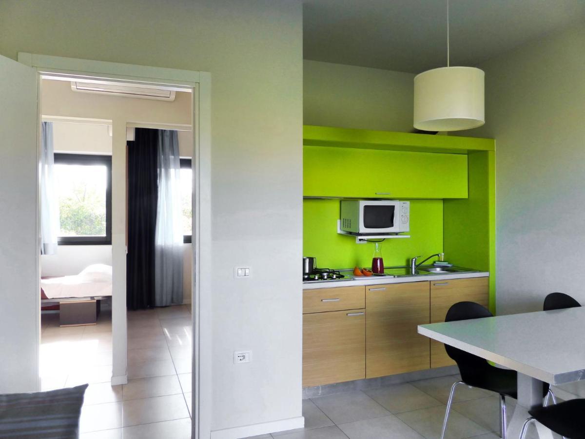 Apartment Belvedere Village-1 By Interhome Cavalcaselle Bagian luar foto